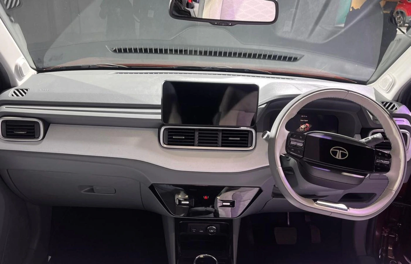 Punch EV facelift expected price India